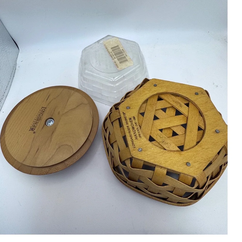Longaberger Hexagon‎ Basket with Wood Lid and Plastic Protector Dresden Ohio USA
